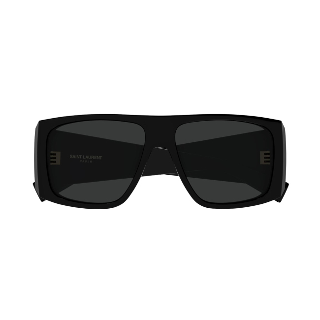 Saint Laurent SL 832 Col.001 Cal.57: occhiale da sole, calibro 57, colore 001. Materiale/finitura celluloide nero lucido, colore principale nero, lenti grigio scuro.