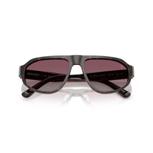 SCUDERIA FERRARI FZ 6027U col. 760/85 è un occhiale da sole in acetato tartarugato bordeaux e calibro 57.