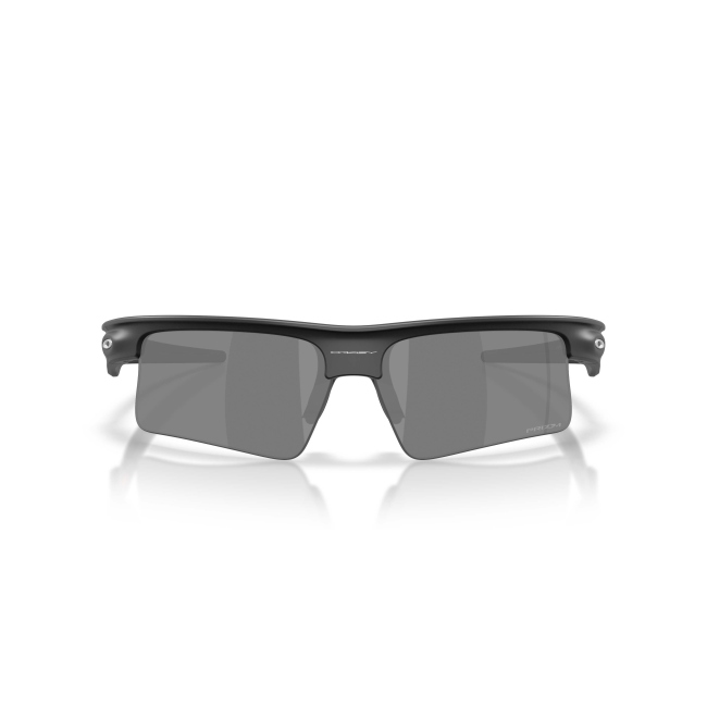 Oakley OO 9534 BISPHAERA SPEED Col.01 Cal.68: occhiale da sole, calibro 68, colore 01. Materiale/finitura celluloide nero satinato, colore principale nero, lenti prizm black.