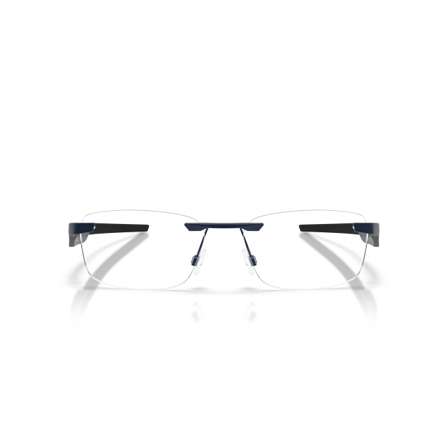 Oakley OX 3126 STEAKHOUSE 1.0 col. 03 interpreta il modello con METALLO BLU SCURO SATINATO. il calibro 55 ne definiscono il carattere.