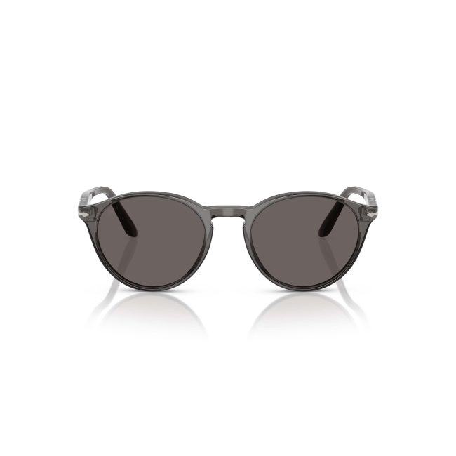 Persol PO 3092SM Col.1196/B1 Cal.50: occhiale da sole, calibro 50, colore 1196/B1. Materiale/finitura celluloide grigia trasparente, colore principale grigio, lenti grigio scuro.