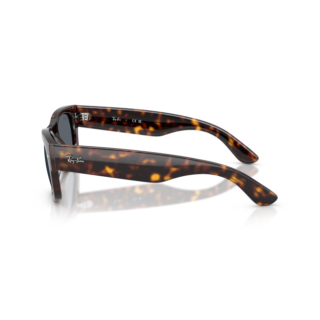 Ray-Ban RB 0832S MEGA WAYFARER II Col.902/R5 Cal.55: occhiale da sole, calibro 55, colore 902/R5. Materiale/finitura celluloide marrone tartarugato, colore principale marroni, lenti blu.