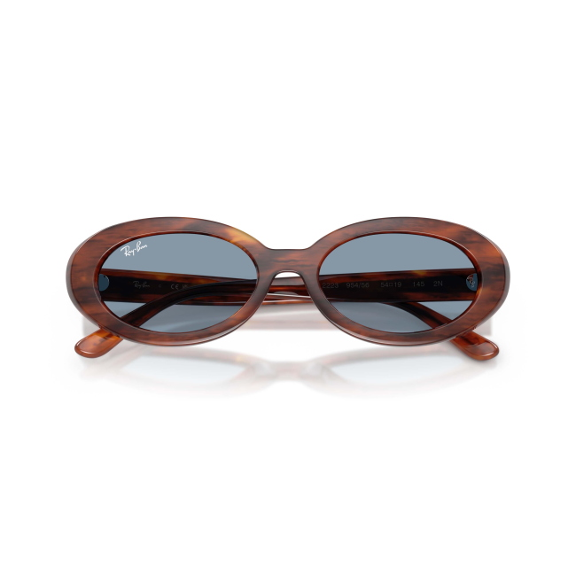 Ray-Ban RB 2223 Col.954/56 Cal.54: occhiale da sole, calibro 54, colore 954/56. Materiale/finitura celluloide marrone striato, colore principale marroni, lenti blu.