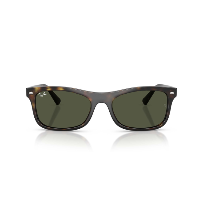 Ray-Ban RB 2226 col. 710/31 è un occhiale da sole in acetato marrone tartarugato e calibro 54.