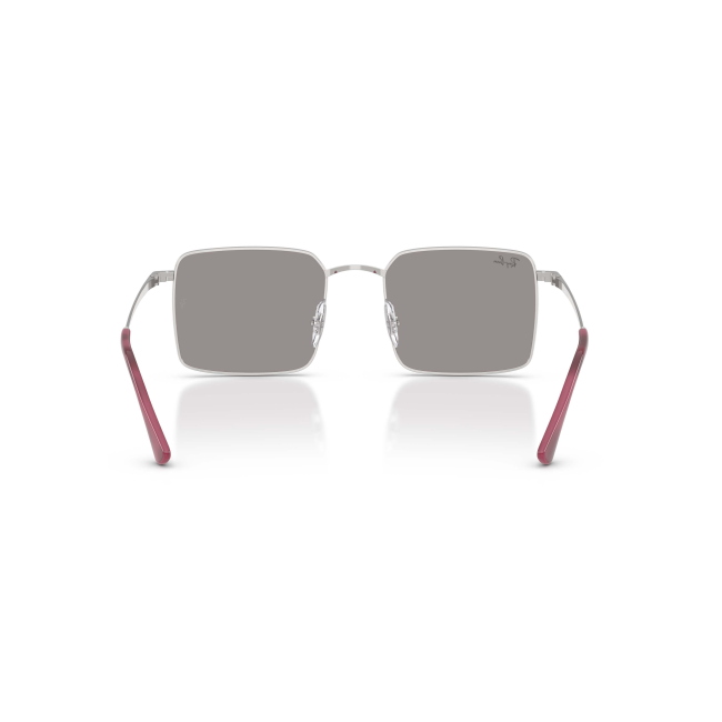 Ray-Ban RB 3782 col. 003/1: occhiale da sole in METALLO ARGENTO con lenti GRIGIO, calibro 53. Una variante curata nei dettagli e nelle proporzioni.
