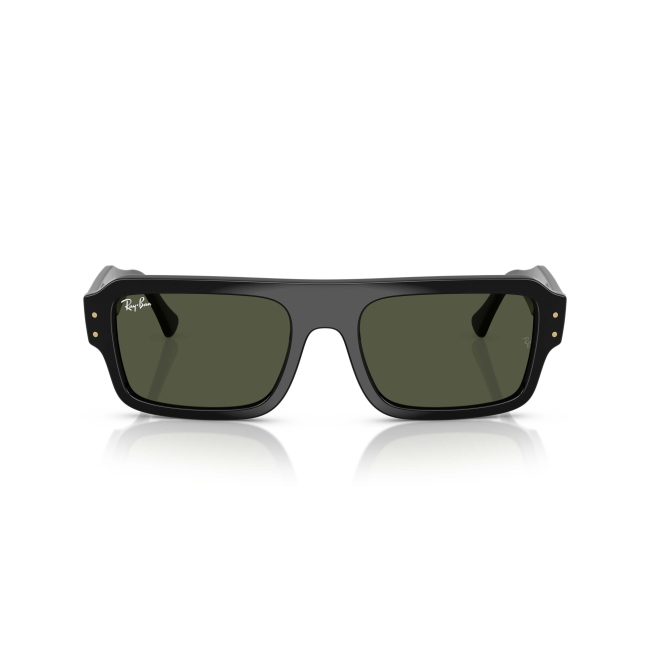 Ray-Ban RB 4454 FLACKO col. 6677/31 è un occhiale da sole in acetato nero lucido e calibro 56.