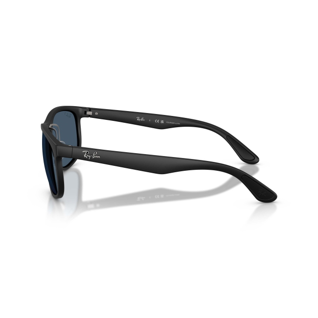 Ray-Ban RB 4468 Col.601-S/1C Cal.59: occhiale da sole, calibro 59, colore 601-S/1C. Materiale/finitura celluloide nero satinato, colore principale nero, lenti blu polarizzata.