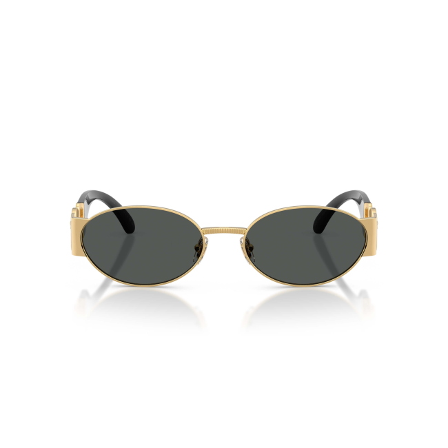 Versace VE 2299 col. 1002/87 è un occhiale da sole da uomo in metallo oro, dalla forma ovale e calibro 56.