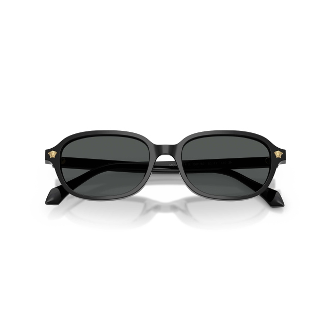 Versace VE 4514D col. GB1/87 è un occhiale da sole da donna in acetato nero lucido, dalla forma pillow e calibro 53.