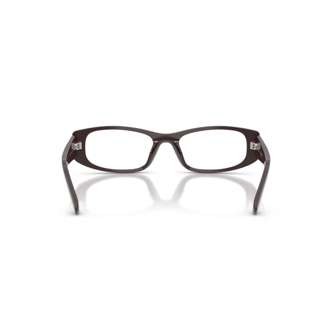 Vogue VO 5699U col. 3269 è una montatura da vista in acetato marrone moka e calibro 51.
