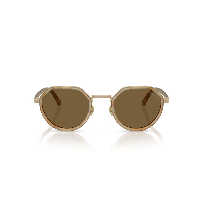 Giorgio Armani AR 6181 col. 6300/73 è un occhiale da sole in metallo tartarugato giallo e calibro 48.