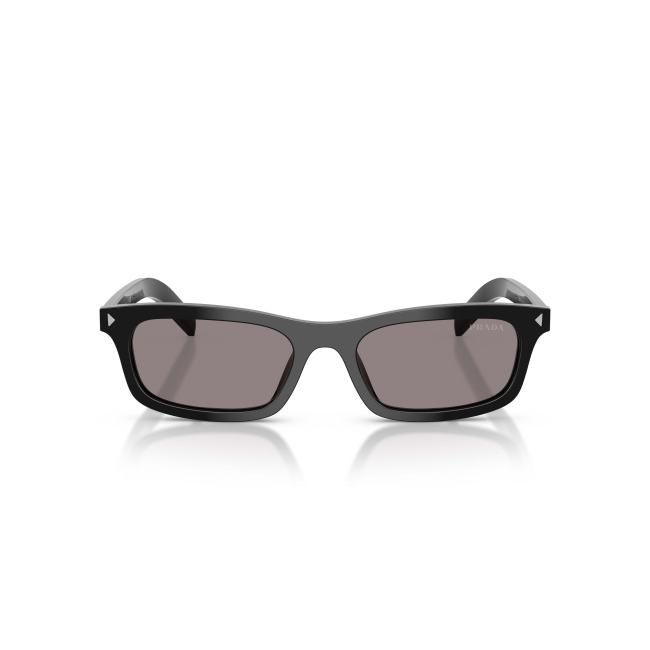 Prada SPR D05 Col.16K-03D Cal.52: occhiale da sole, calibro 52, colore 16K-03D. Materiale/finitura celluloide nero lucido, colore principale nero, lenti grigio.