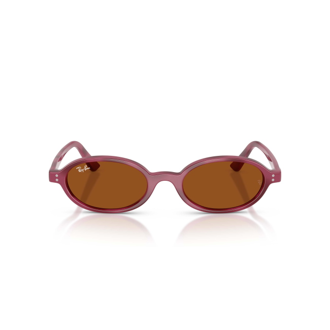 Ray-Ban RB 4472 col. 6857/73 è un occhiale da sole in acetato tartarugato violetto e calibro 51.