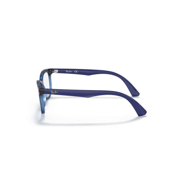 Ray-Ban Junior RY 1584 col. 3686 è una montatura da vista in acetato blu trasparente e calibro 48.