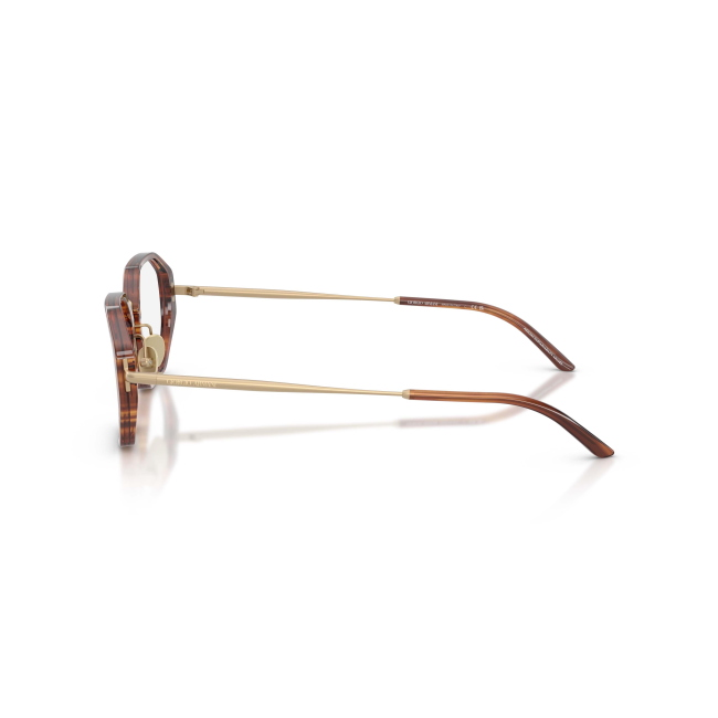 Giorgio Armani AR 7282 col. 6162 è una montatura da vista in acetato marrone striato e calibro 48.