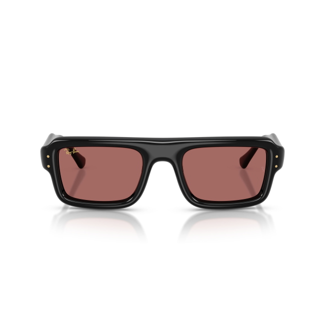 Ray-Ban RB 4954 A$AP ROCKY col. 601/69 è un occhiale da sole in acetato nero lucido e calibro 52.