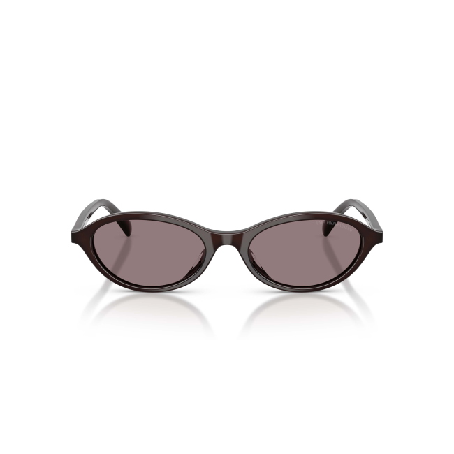 Emporio Armani EA 4281U Col.6454/7N Cal.52: occhiale da sole, calibro 52, colore 6454/7N. Materiale/finitura celluloide marrone opalino brillante, colore principale marroni, lenti violetto scuro.