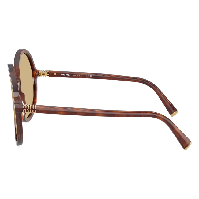 Miu Miu SMU B02 26E-10R: occhiale da sole da donna dalla forma rotonda in acetato Tabacco striato, con lenti Giallo, calibro 59.