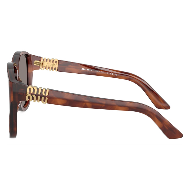Miu Miu SMU A08 26E-80Q: occhiale da sole da donna dalla forma pilot in acetato Tabacco striato, con lenti Grigio scuro, calibro 61.