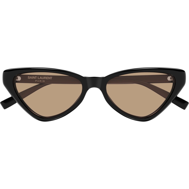 Saint Laurent SL 944, colore 006. Occhiali da sole dalla forma cat-eye, finitura nero, misure 54-16-140 mm.